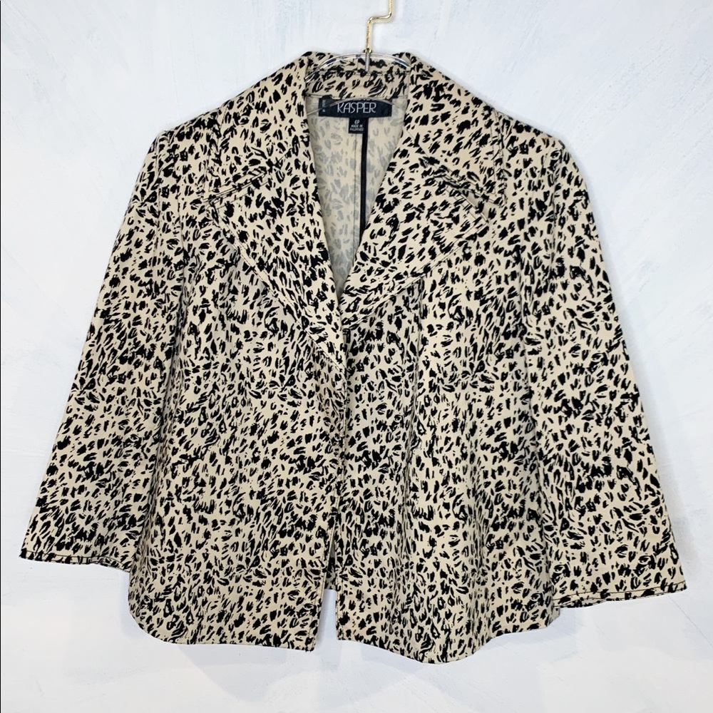 Kasper Leopard Open Blazer Cropped Length 6P